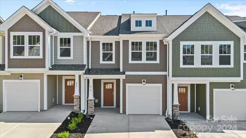 240 Tippin Trl, Travelers Rest, SC 29690