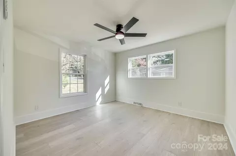 4006 Windward Dr, Tega Cay, SC 29708 photo 23