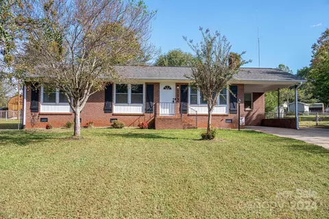 112 Lou Dr, Gastonia, NC 28052