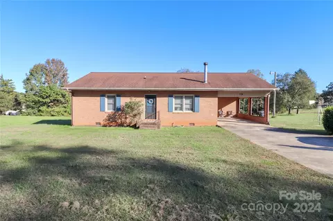 228 River Hill Rd, Statesville, NC 28625