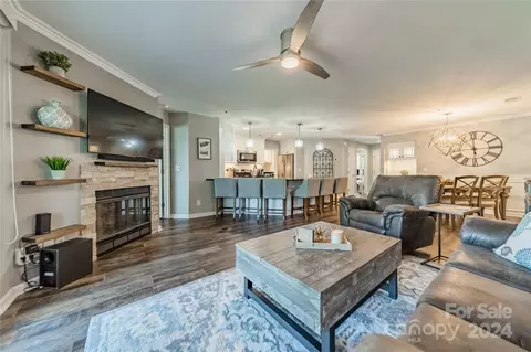 18569 Vineyard Point Ln, Cornelius, NC 28031 photo 28