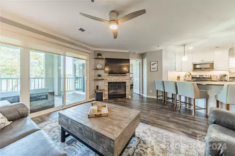 18569 Vineyard Point Ln, Cornelius, NC 28031 photo 29