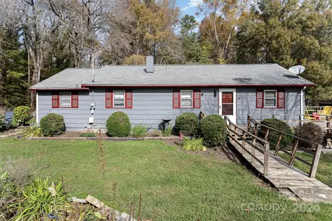 246 Shiloh Rd, Statesville, NC 28677