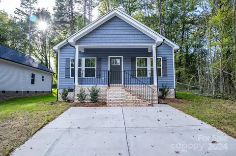1125 Kenly St, Salisbury, NC 28144
