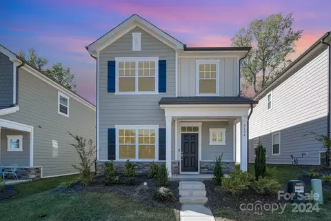 9134 Ramsford Ct, Charlotte, NC 28227