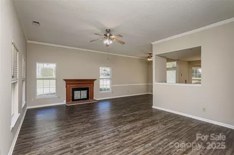 14301 Beryl Ct, Pineville, NC 28134