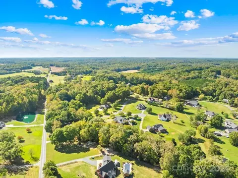 1300 Coymac Ct, Midland, NC 28107 photo 44