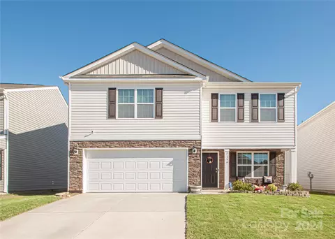 2154 Eastway Dr, Dallas, NC 28034