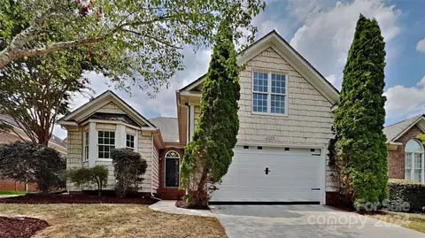 2195 Smith Harbour Dr, Denver, NC 28037