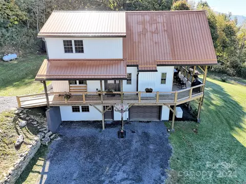 884 Mule Stomp Rd, Clyde, NC 28721 photo 39
