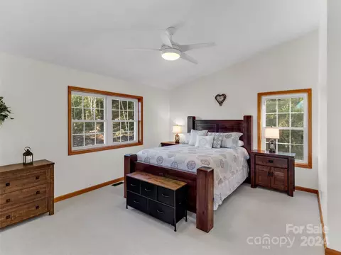 884 Mule Stomp Rd, Clyde, NC 28721 photo 20