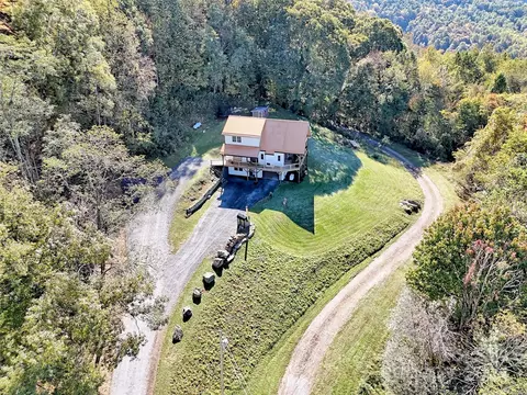 884 Mule Stomp Rd, Clyde, NC 28721 photo 32