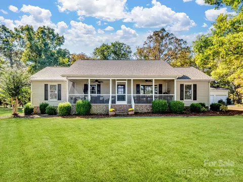 3613 Ridge Rd, Indian Trail, NC 28079