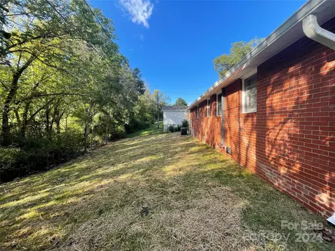 Exterior - 988 Chaffee Rd, Lancaster, SC 29720 photo 1 of 3