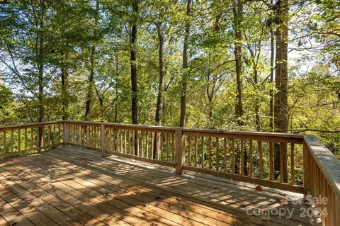 Exterior - 94 Winners Cir, Tryon, NC 28782 photo 3 of 6