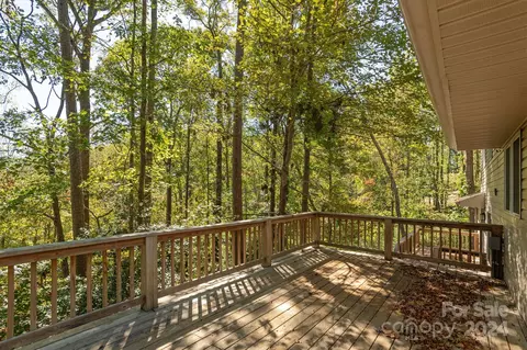 Exterior - 94 Winners Cir, Tryon, NC 28782 photo 2 of 6
