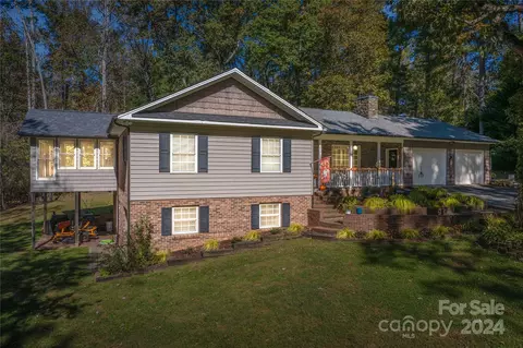 514 Sanford Gragg Rd, Hudson, NC 28638