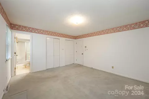 1014 E Meadow Dr, Lancaster, SC 29720 photo 10