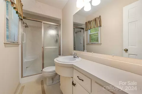 1014 E Meadow Dr, Lancaster, SC 29720 photo 14
