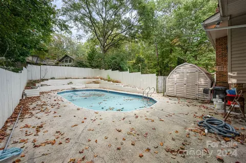 1014 E Meadow Dr, Lancaster, SC 29720 photo 29