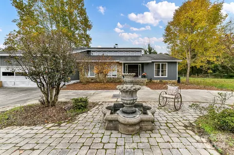 1641 Chestnut 1 2 Ln #1 & 2, Matthews, NC 28104