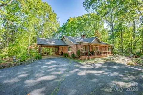 601 E Park Dr, Tryon, NC 28782 photo 6