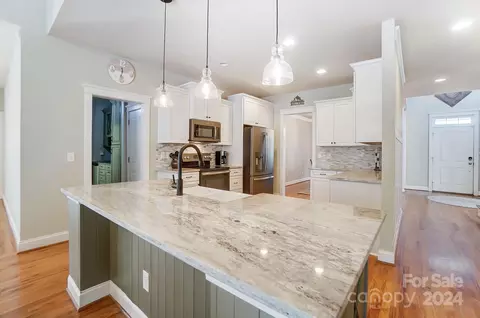 Kitchen - 169 Mills Ln, Fort Mill, SC 29708 photo 1 of 3