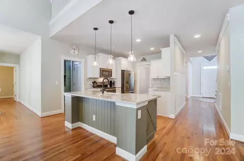 Entry Way - 169 Mills Ln, Fort Mill, SC 29708 photo 3 of 4