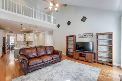 Living - 169 Mills Ln, Fort Mill, SC 29708 photo 2 of 3