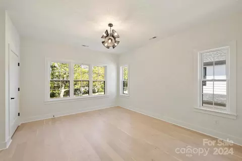 563 Lyttleton Dr, Charlotte, NC 28211 photo 21