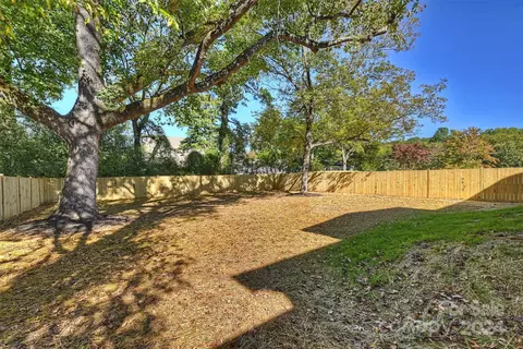 563 Lyttleton Dr, Charlotte, NC 28211 photo 35
