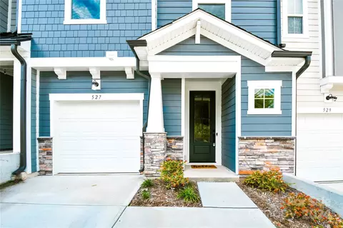 527 Madison Falls Ct, Fort Mill, SC 29708