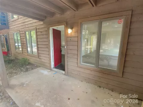 1831 J Julian A Ln #A, Charlotte, NC 28208