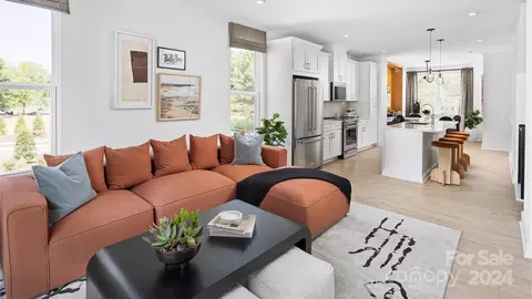 3606 S Tryon 16 St #16, Charlotte, NC 28217