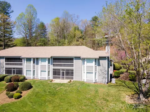 301 Golfside Dr, Flat Rock, NC 28731 photo 34