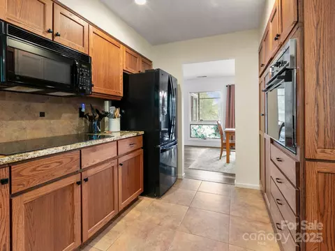 301 Golfside Dr, Flat Rock, NC 28731 photo 19