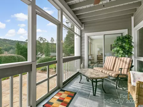 301 Golfside Dr, Flat Rock, NC 28731 photo 22