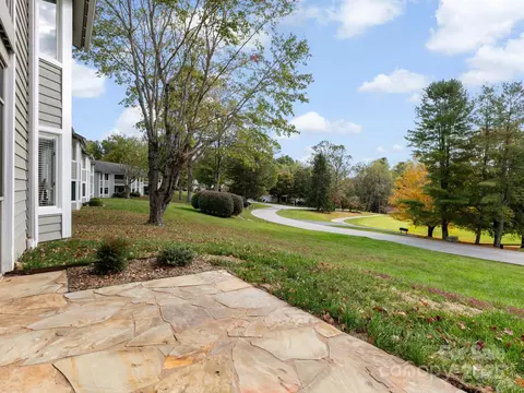 301 Golfside Dr, Flat Rock, NC 28731 photo 32