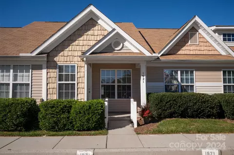 1621 Heather Chase Dr, Fort Mill, SC 29707