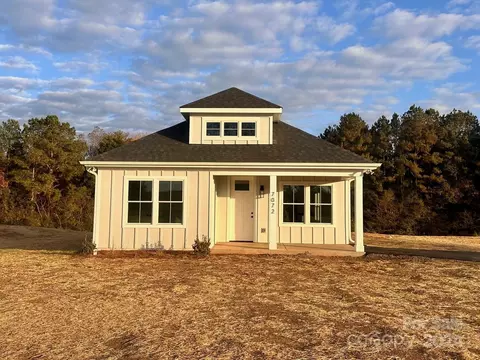 7072 Riverview Rd, Norwood, NC 28128