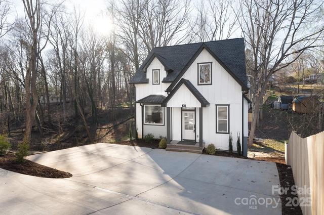 20 Rash Rd, Asheville, NC 28806 | 37 Photos - Movoto