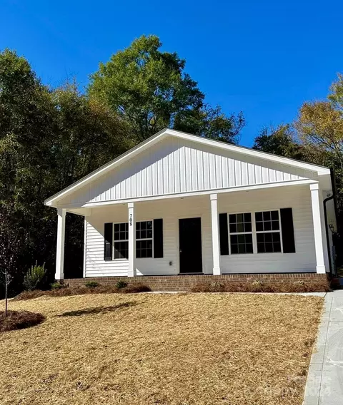 708 Summit St, Monroe, NC 28112