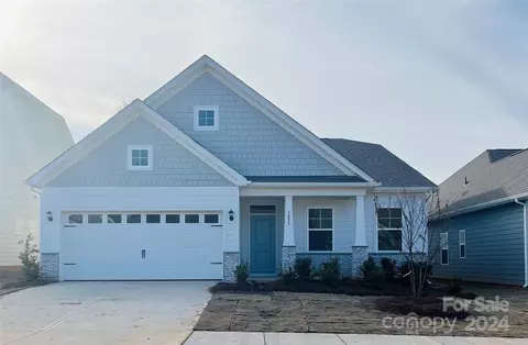 1053 Bull Dog Ln, Wingate, NC 28174