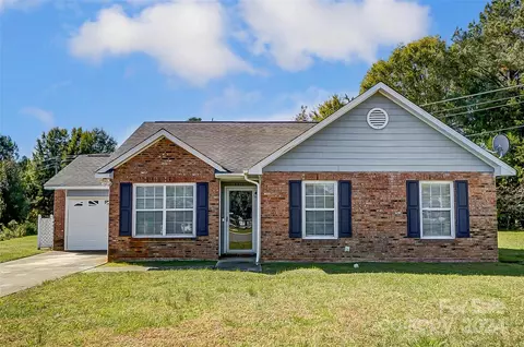 5012 Alexis Dr, Indian Trail, NC 28079