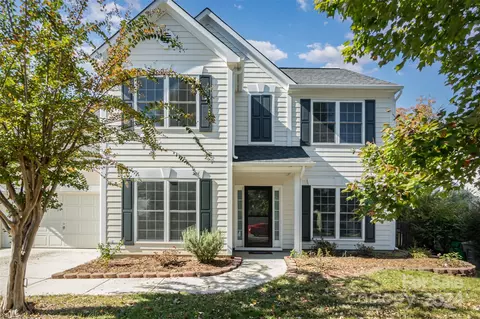 11511 Fox Trot Dr, Charlotte, NC 28269