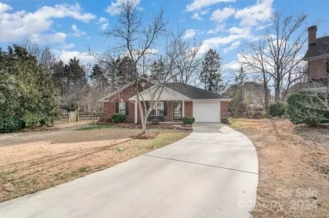 2505 Bass Ct, Harrisburg, NC 28075