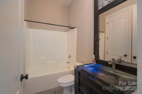Bath - 507 Quicksilver Trl, Fort Mill, SC 29708 photo 1 of 2