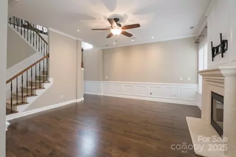 Living - 507 Quicksilver Trl, Fort Mill, SC 29708 photo 3 of 12