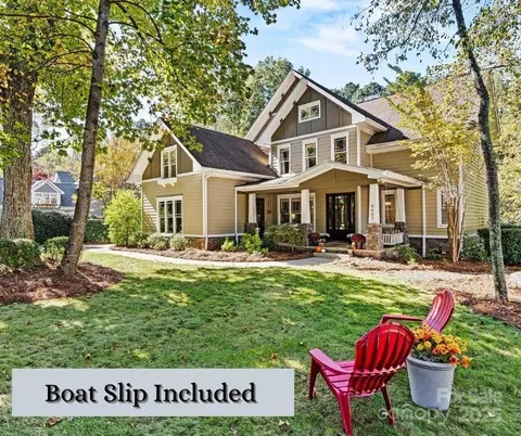 8903 Hillstone Ct, Sherrills Ford, NC 28673