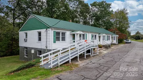 720 A-c Harris Nw Ave NW, Valdese, NC 28690